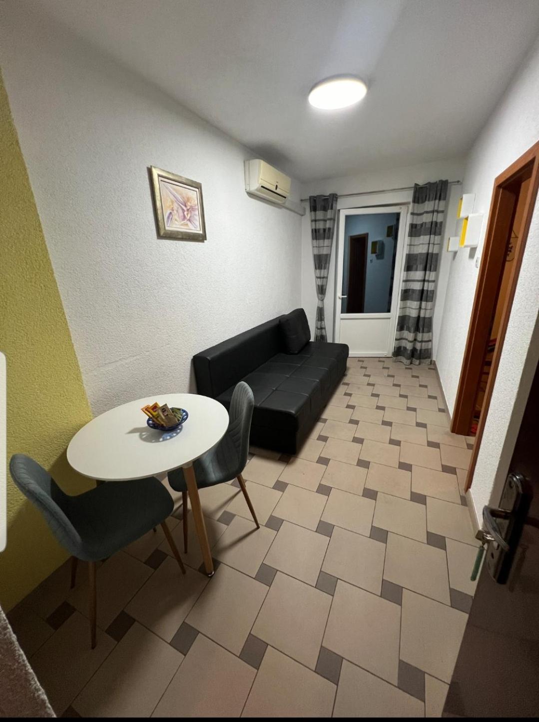Apartment Afrika Makarská Exteriér fotografie