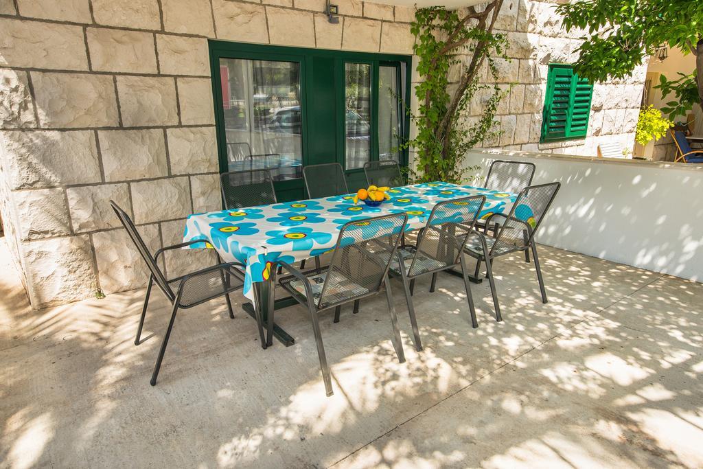 Apartment Afrika Makarská Exteriér fotografie