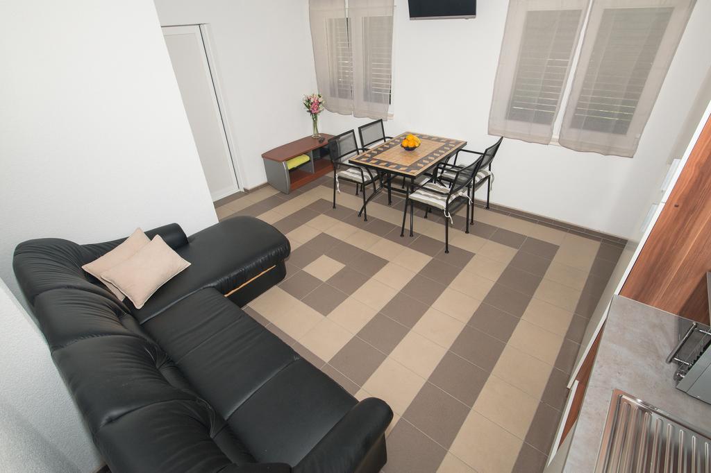 Apartment Afrika Makarská Exteriér fotografie