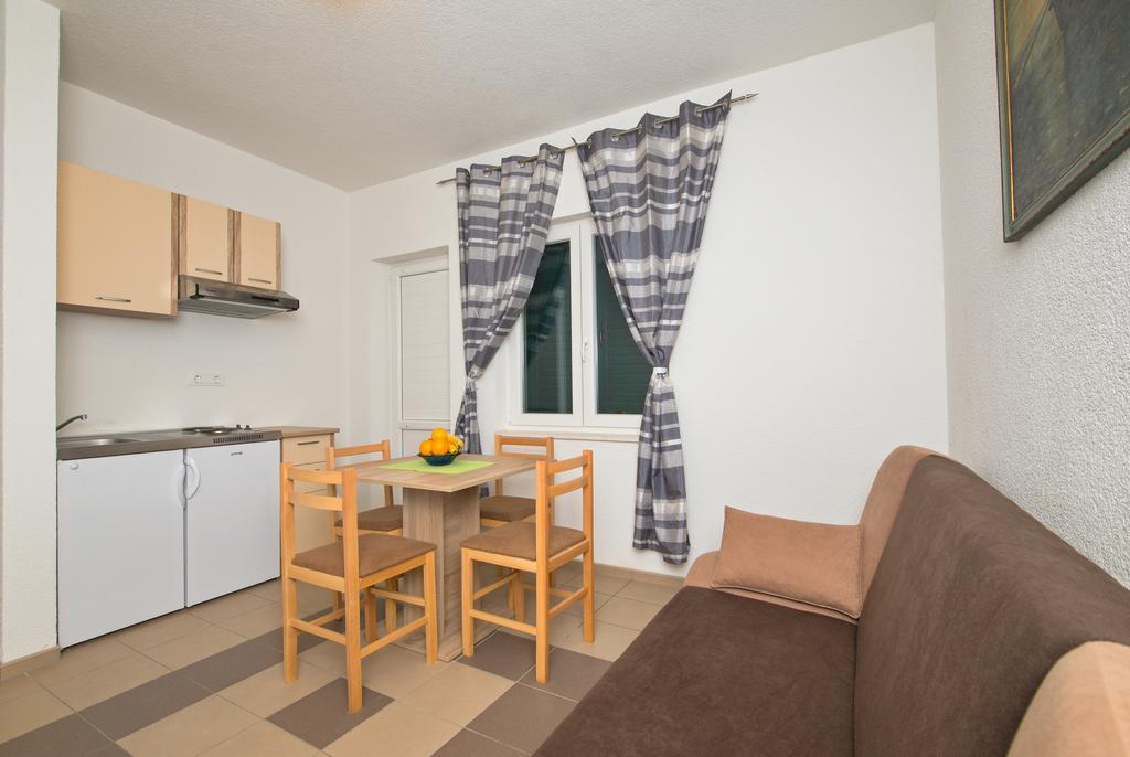 Apartment Afrika Makarská Exteriér fotografie