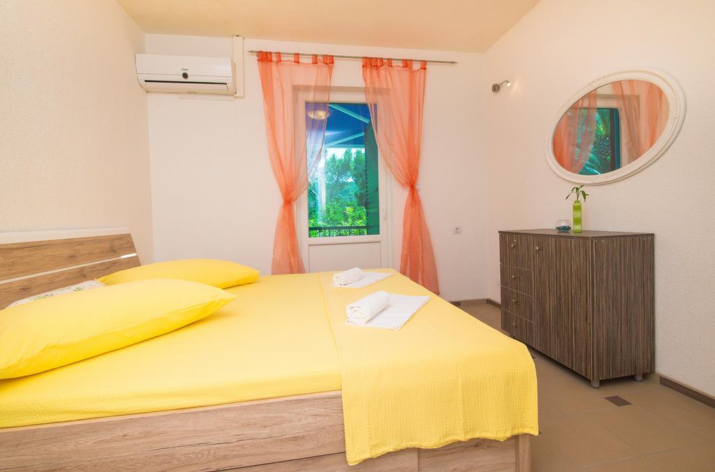 Apartment Afrika Makarská Exteriér fotografie